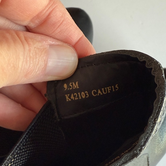 Kork-Ease Pilar ankle heel booties women’s 9.5 EUC - Picture 5 of 9